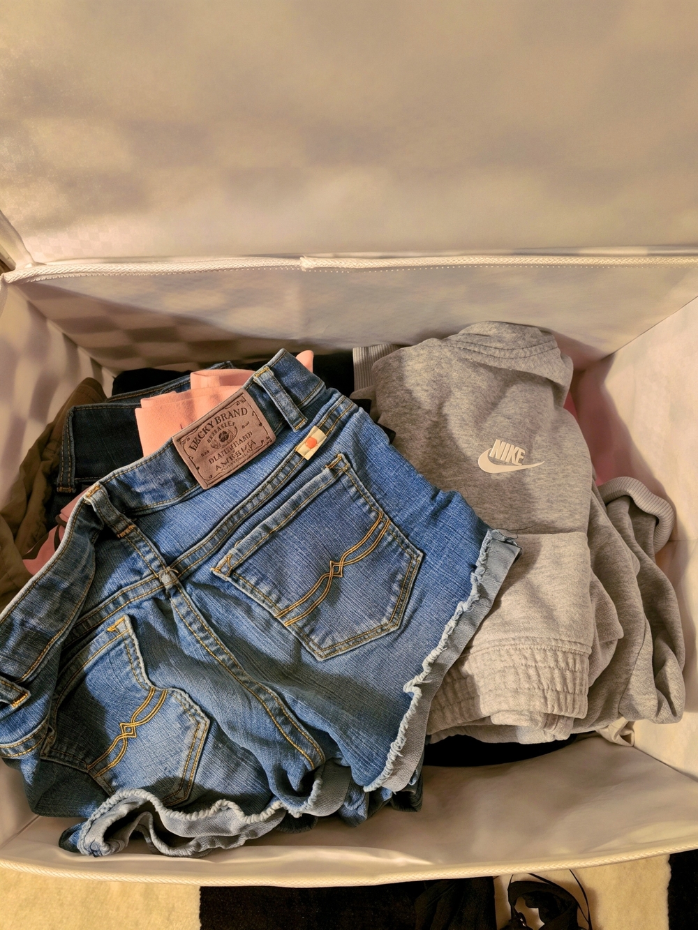 Box Of Kids Cloths!!!